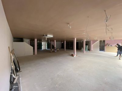 Exposed ceiling struts, flooring and walls - plastering, skimming, rendering, dry lining Devizes, Chippenham, Trowbridge, Melksham